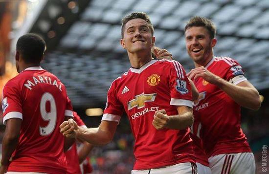 从转会策略 从转会策略