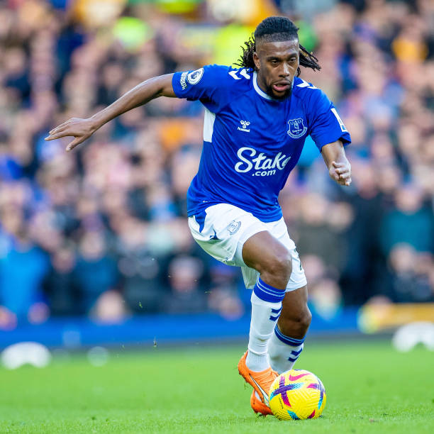 经坐拥哈兰 经坐拥哈兰